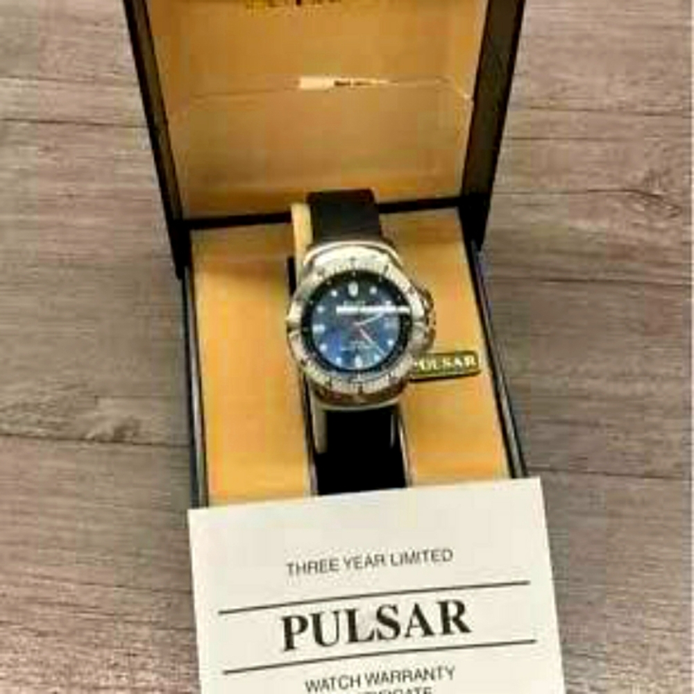 Pulsar VC145-OC30 Black Band Blue Dial Men's Watch IOB